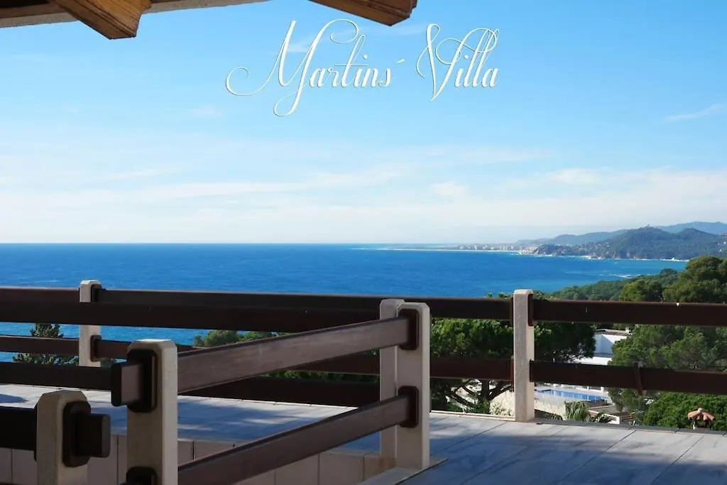 Villa Martin 'S Villa. House On The Beach With Pool Lloret de Mar