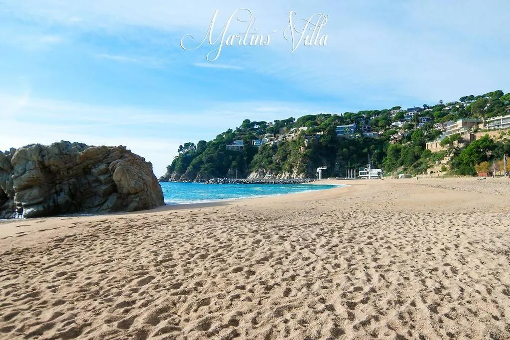 Villa Martin 'S Villa. House On The Beach With Pool Lloret de Mar